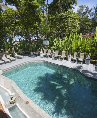 Verde mar pool about us
